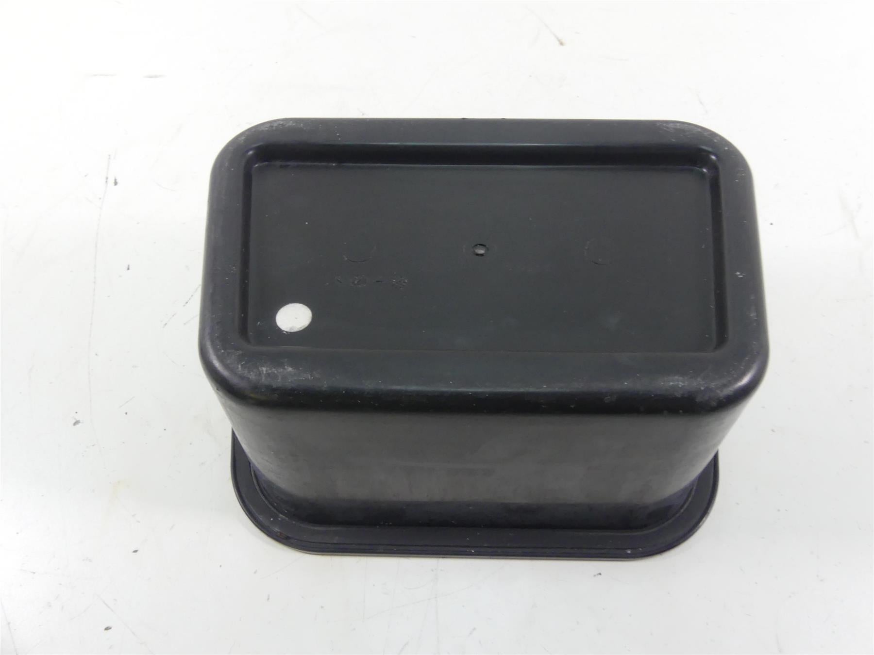 2016 Yamaha Waverunner VX 1050 Deluxe Storage Compartment Box F2X-U591B-00-00 {{ shop.shopifyCountryName }} - Mototech271
