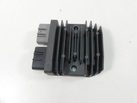 2020 Triumph Speed Triple RS 1050 Rectifier Voltage Regulator T1300675 FH020AA {{ shop.shopifyCountryName }} - Mototech271
