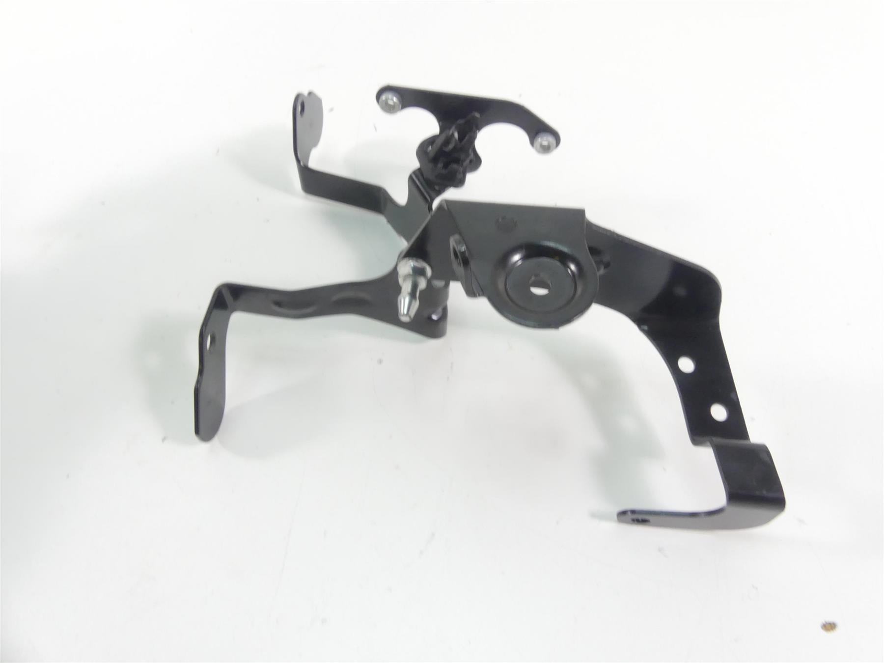 2020 Harley Softail FXBB Street Bob Electrical Battery Carrier Set 69201632 {{ shop.shopifyCountryName }} - Mototech271