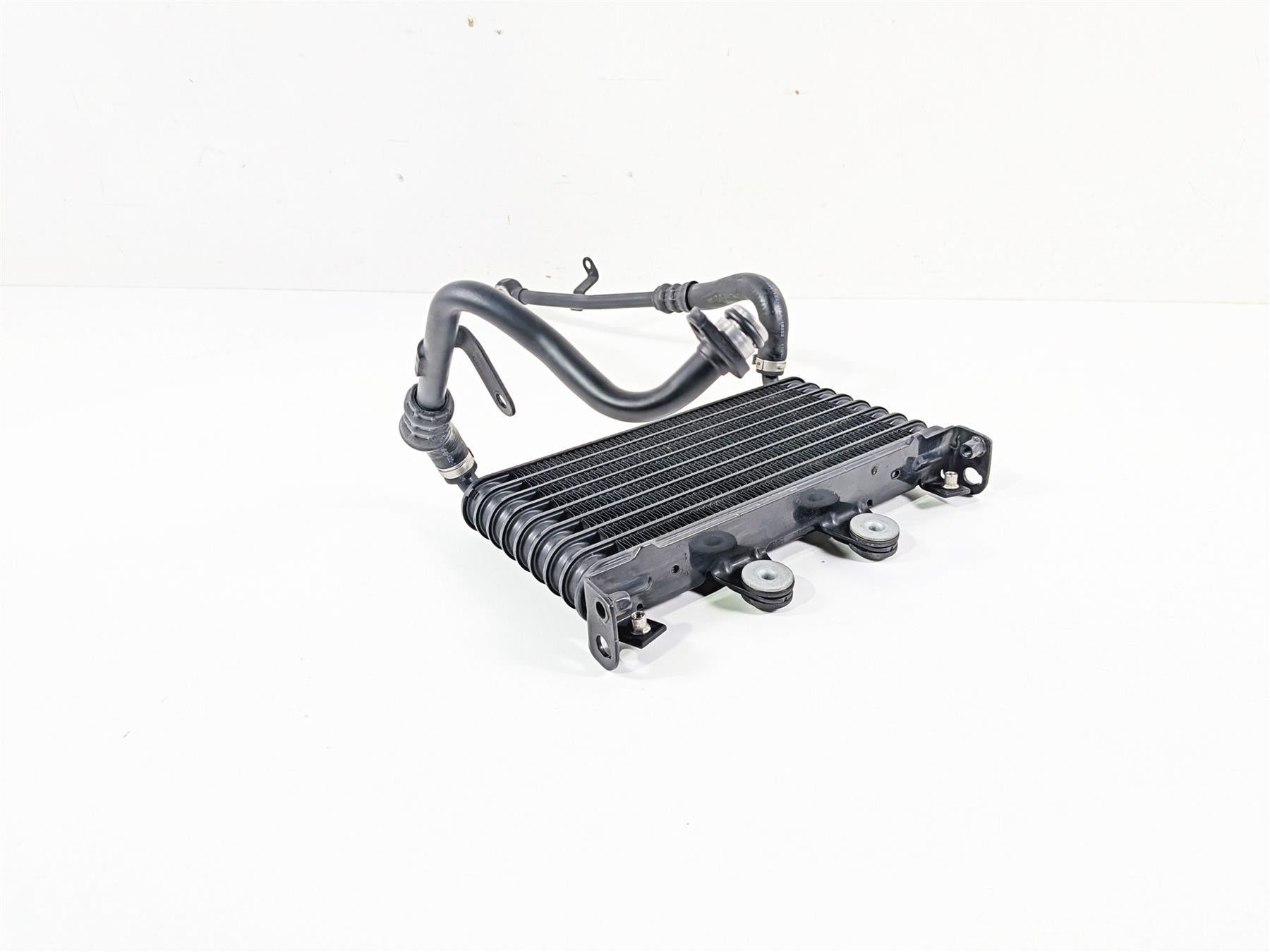 2023 BMW R nineT Scrambler K23 Oil Cooler & Lines 17218409648 {{ shop.shopifyCountryName }} - Mototech271