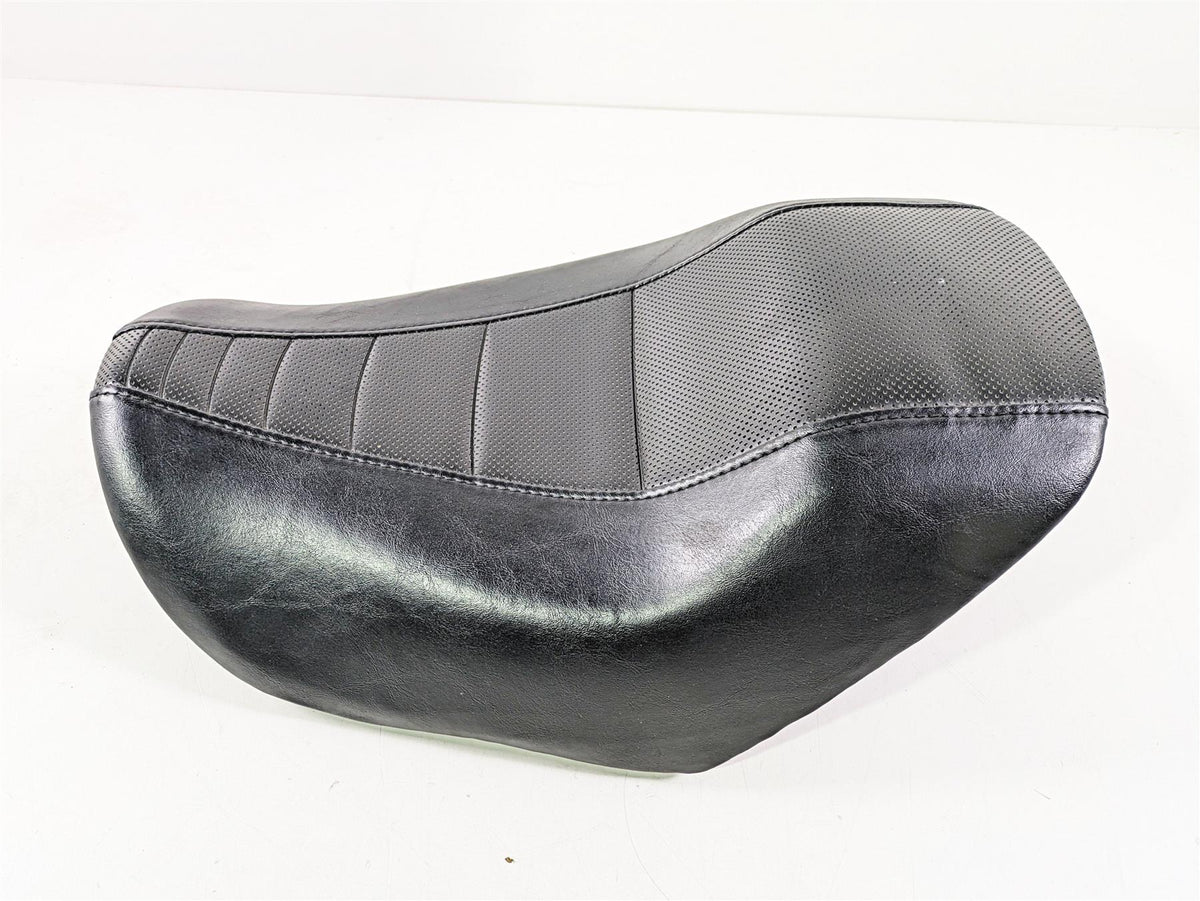 2006 Harley VRSCR Street V-Rod Front Rider Seat Saddle 52415-06 {{ shop.shopifyCountryName }} - Mototech271