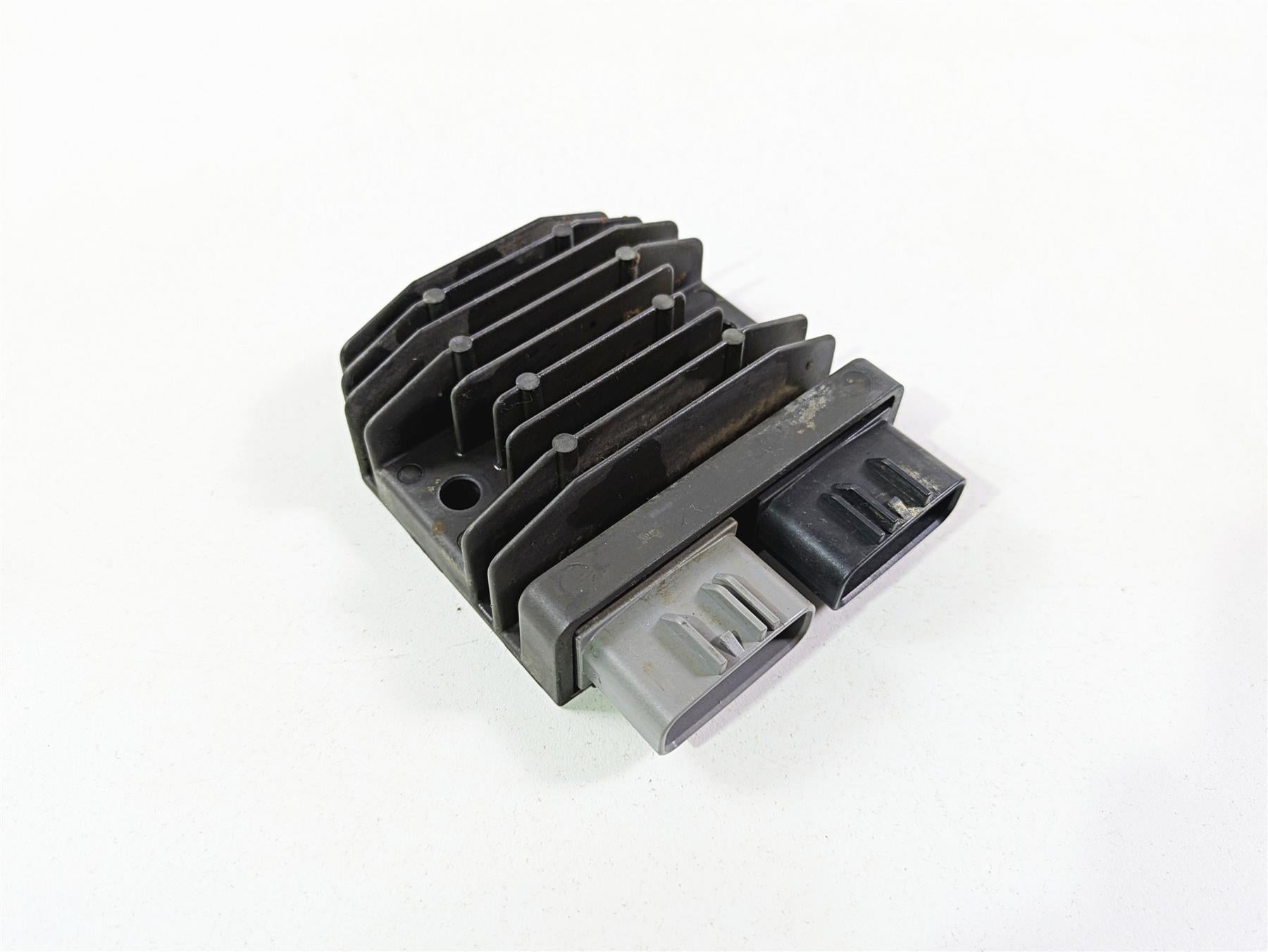 2017 BMW R1200 GS K50 Rectifier Voltage Regulator FH020AB 12318523367 {{ shop.shopifyCountryName }} - Mototech271