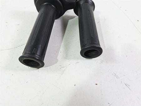 2015 BMW R1200GS Adv K51 Left Right Heated Hand Grip Set Cruise 61318552120 {{ shop.shopifyCountryName }} - Mototech271
