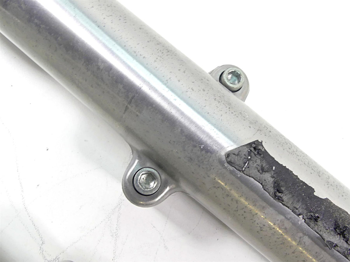 2005 Harley Sportster XL1200 C Showa Front Fork Lowers Set 45901-04 45900-04 {{ shop.shopifyCountryName }} - Mototech271