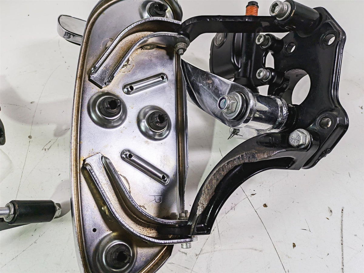 2016 Harley Touring FLTRX Road Glide Complete Front Rear Floorboard Set 50683-04 {{ shop.shopifyCountryName }} - Mototech271