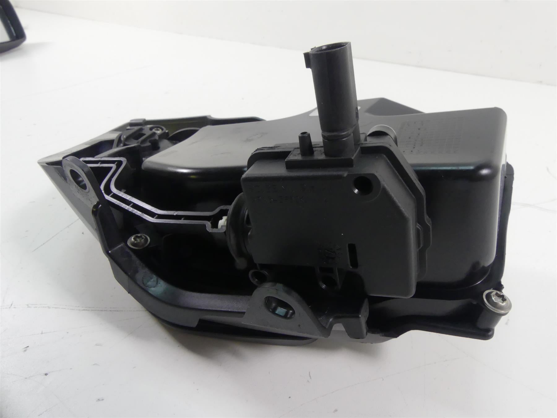 2017 BMW R1200RT K52 Left Glove Box Storage Compartment 46638544957 {{ shop.shopifyCountryName }} - Mototech271