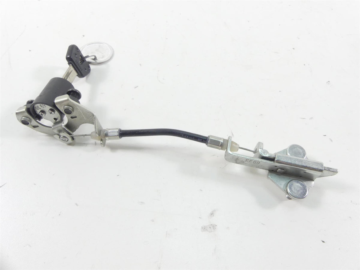 2017 Yamaha XT1200Z Super Tenere Ignition Switch Key Lock Set 2BS-82501-10-00 {{ shop.shopifyCountryName }} - Mototech271