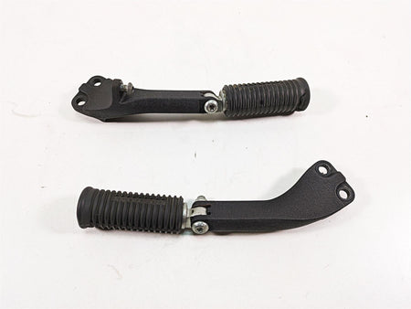 2009 Harley FXDF Dyna Fat Bob Rear Passenger Footpeg Set 49224-06A 49230-06 {{ shop.shopifyCountryName }} - Mototech271