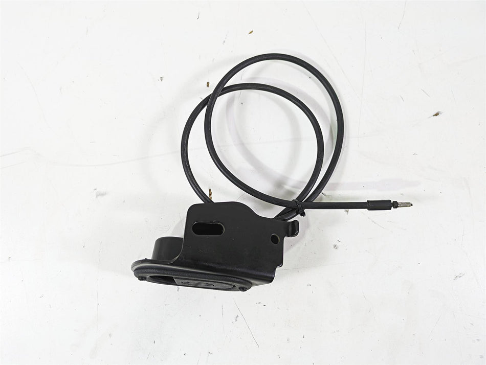 2008 Harley Touring FLHTCU E-Glide 105TH Seat Release Latch & Cable {{ shop.shopifyCountryName }} - Mototech271
