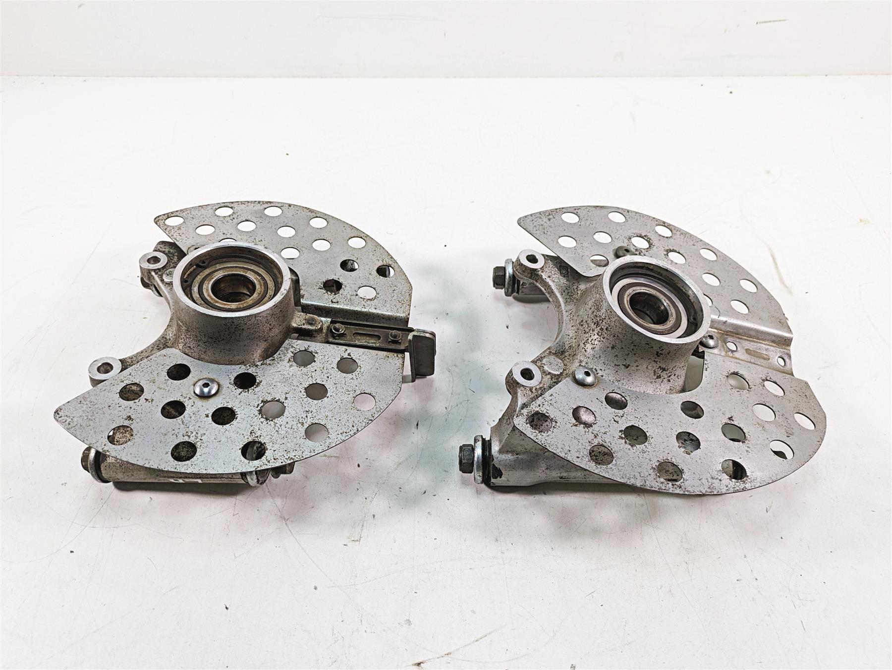 2019 Yamaha YXZ1000 R EPS SS SE Rear Left Right Knuckle Spindle B5H-F530F-00-00 | Mototech271