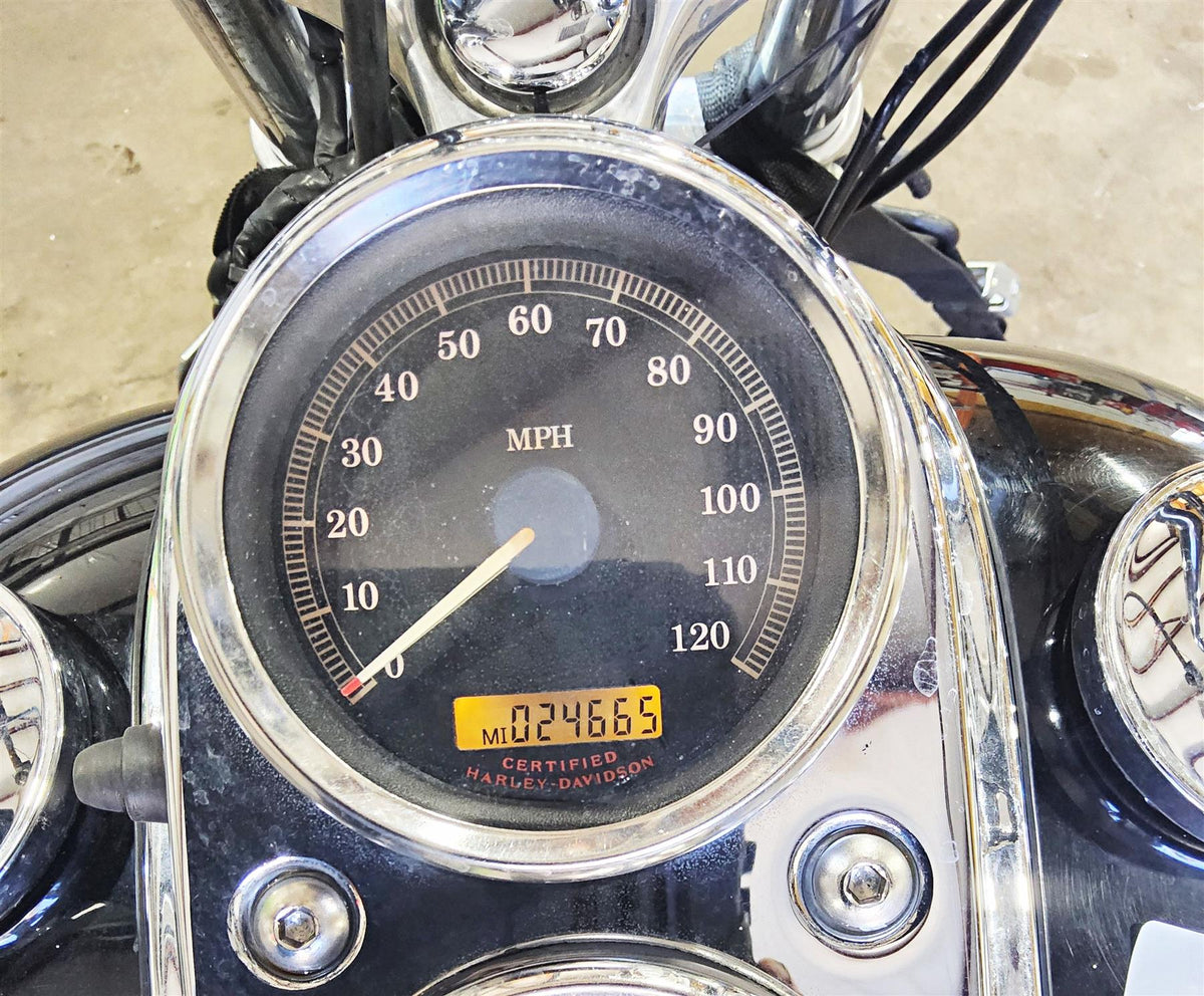 2005 Harley Dyna FXDL Low Rider Speedometer Speedo Gauge - 24k 67403-04 {{ shop.shopifyCountryName }} - Mototech271
