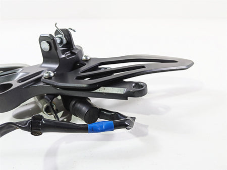 2025 Yamaha YZF R7 Right Foot Peg Mount & Brake Pedal BEB-27443-00 BEB-27211-00 {{ shop.shopifyCountryName }} - Mototech271
