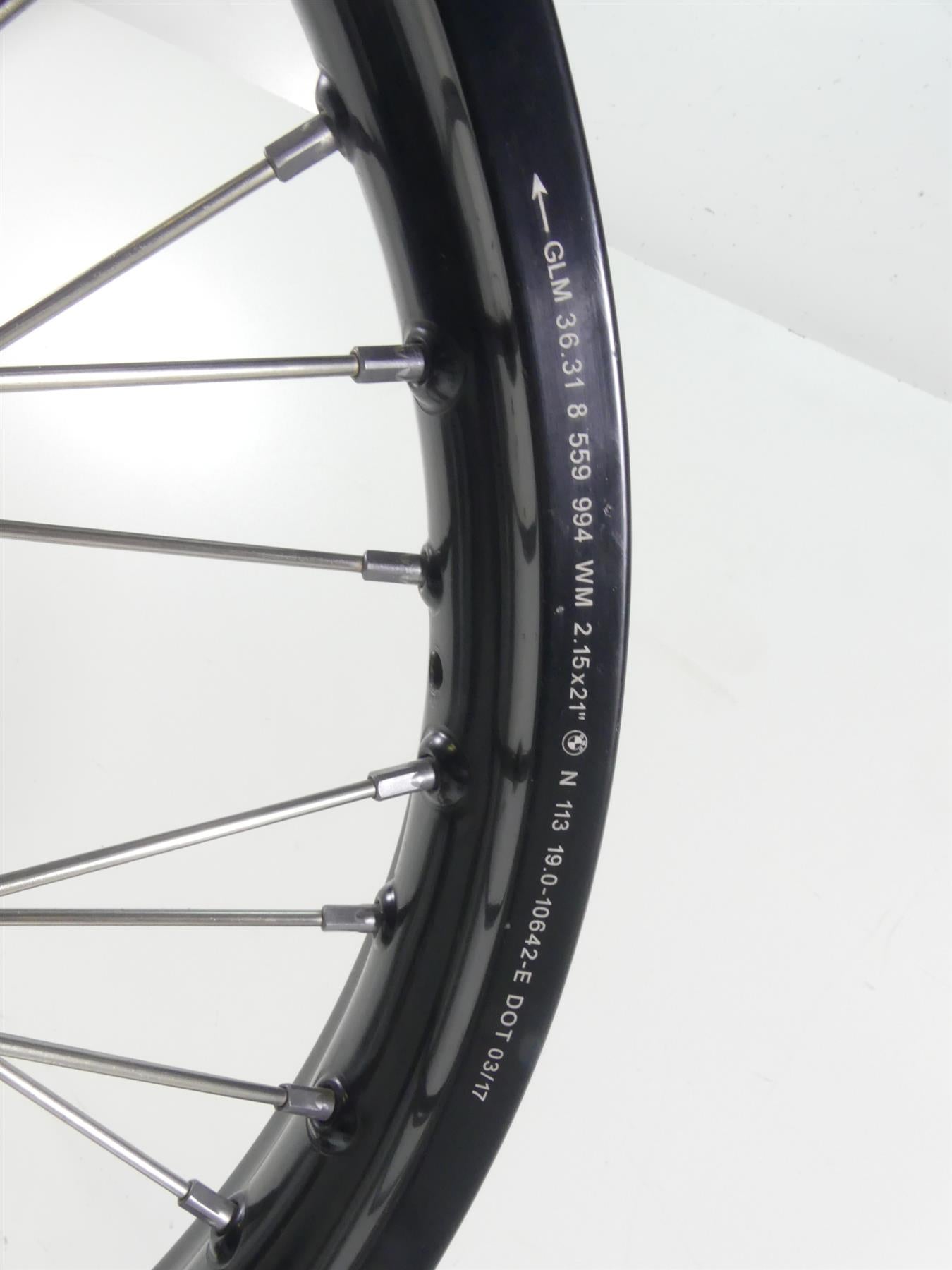 2017 BMW F800GS K72 Front Wheel Rim 21x2.15 -Read 36318564176 {{ shop.shopifyCountryName }} - Mototech271