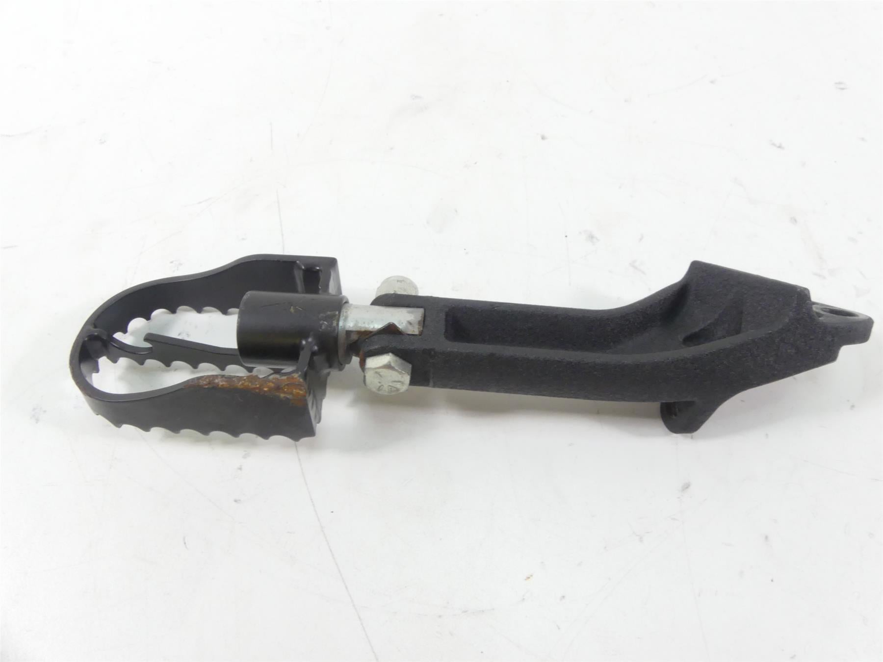 2016 Harley FXDLS Dyna Low Rider Rear Passenger Footpeg Foot Peg Set 49224-06A {{ shop.shopifyCountryName }} - Mototech271