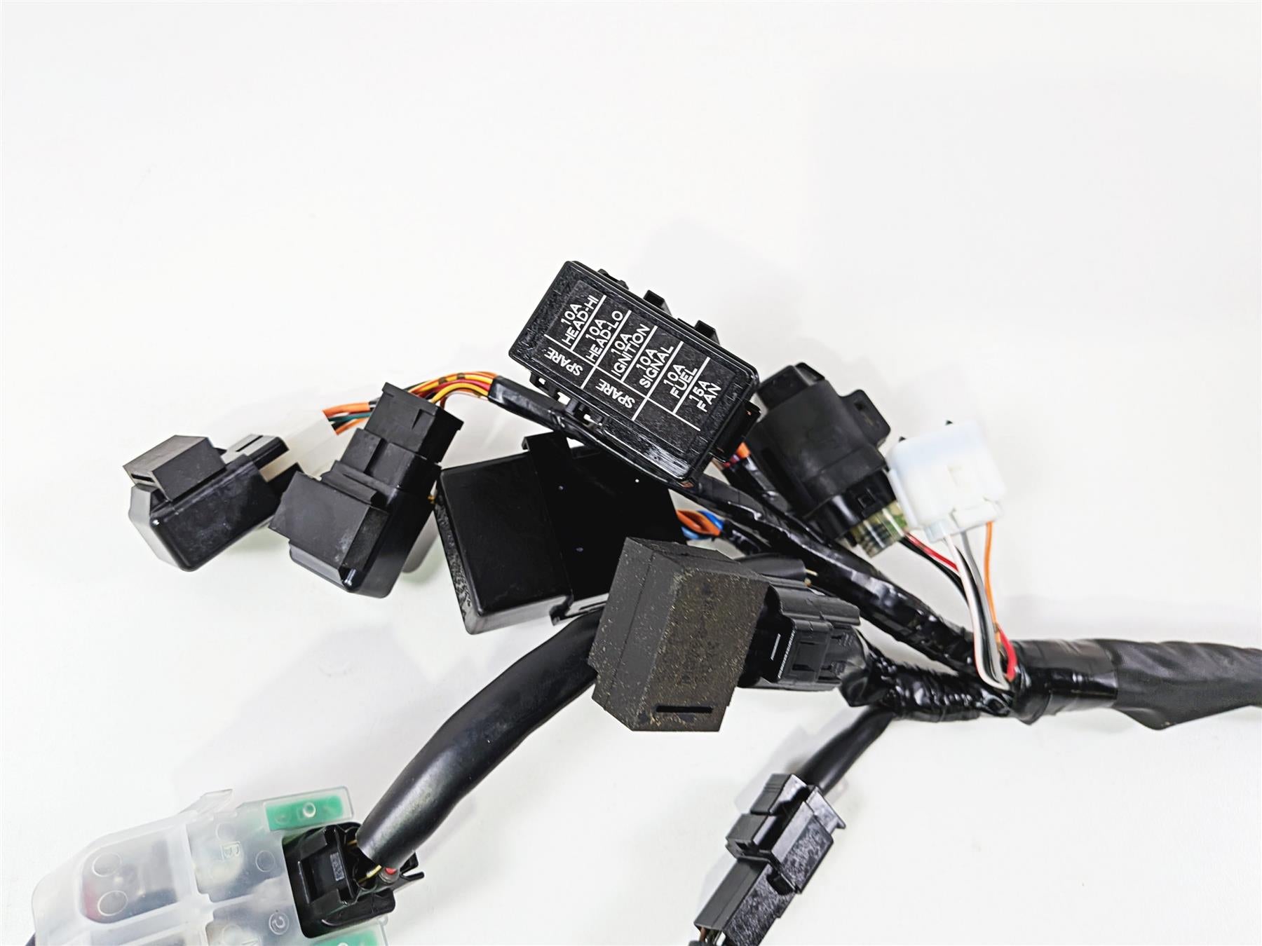 2024 Suzuki GSXR 600 Main Wiring Harness Loom - No Cuts - Nice 36610-14JC2 {{ shop.shopifyCountryName }} - Mototech271