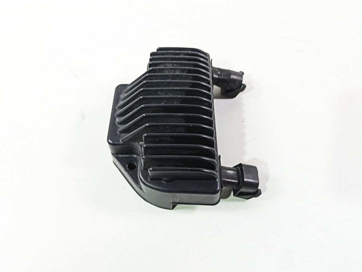 2011 Harley FXDC Dyna Super Glide Rectifier Voltage Regulator 74631-08A {{ shop.shopifyCountryName }} - Mototech271