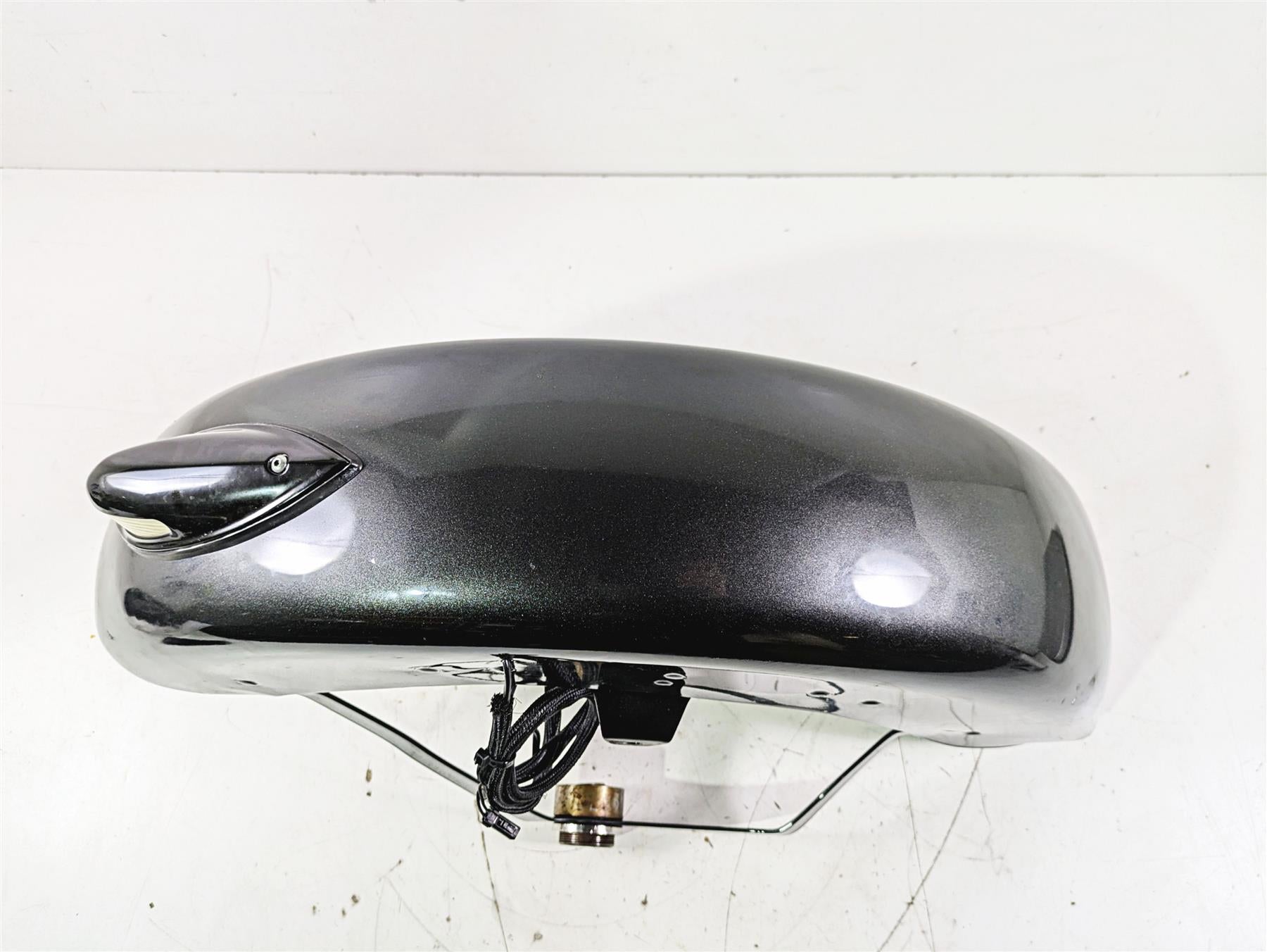 2005 Harley Softail FLSTSCI Heritage Springer Front Fender + Light 59164-97A {{ shop.shopifyCountryName }} - Mototech271