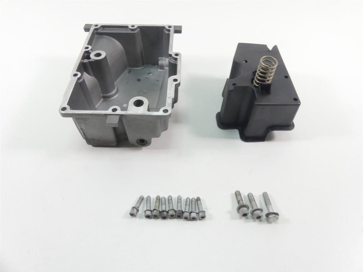 2009 Harley Dyna FXDF SE CVO Fat Bob Transmission Oil Pan Cover 26071-02 {{ shop.shopifyCountryName }} - Mototech271