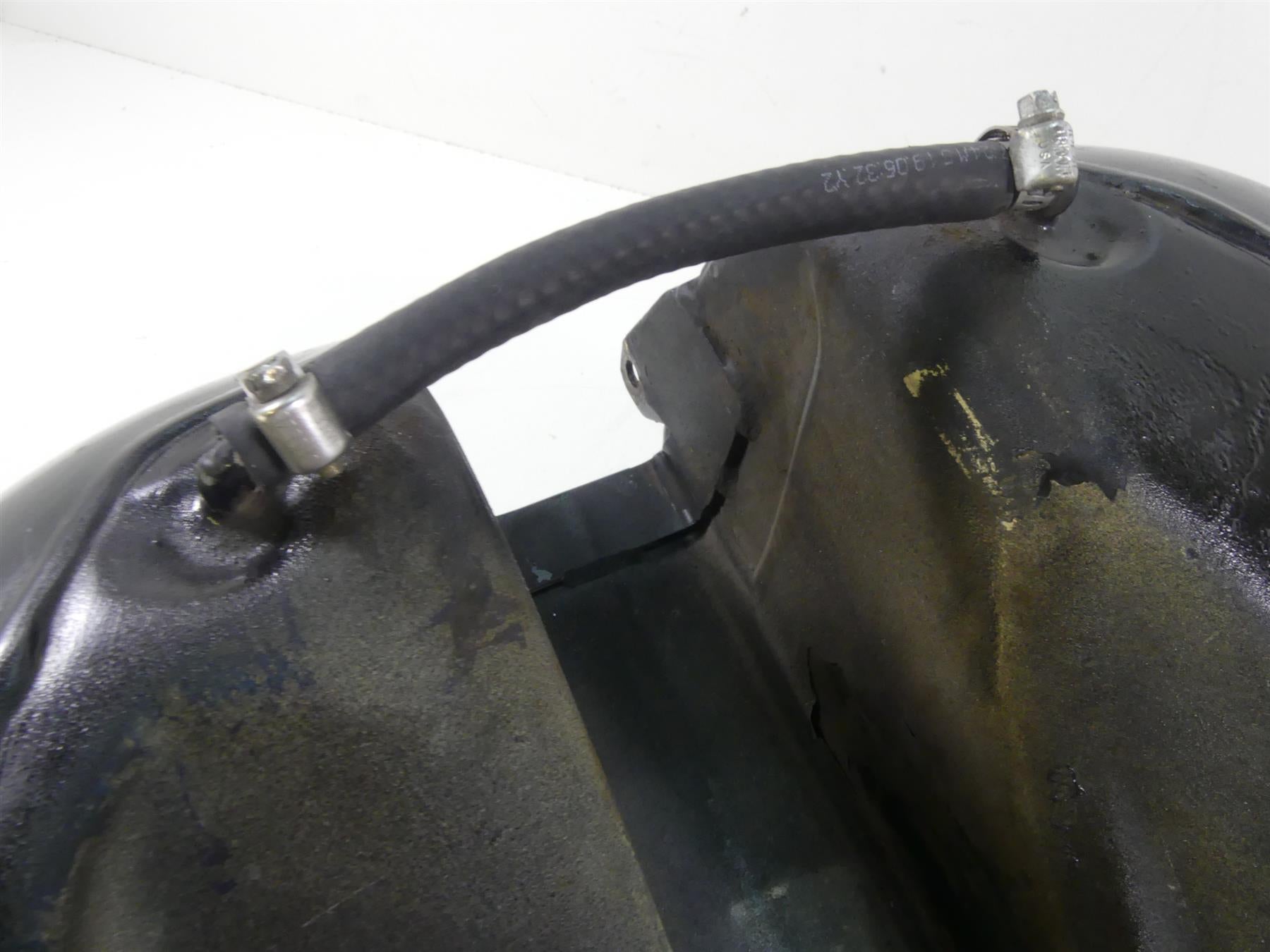 1997 Harley Dyna FXDS Super Glide Conv Fuel Gas Petrol Tank - Read 61267-97 {{ shop.shopifyCountryName }} - Mototech271