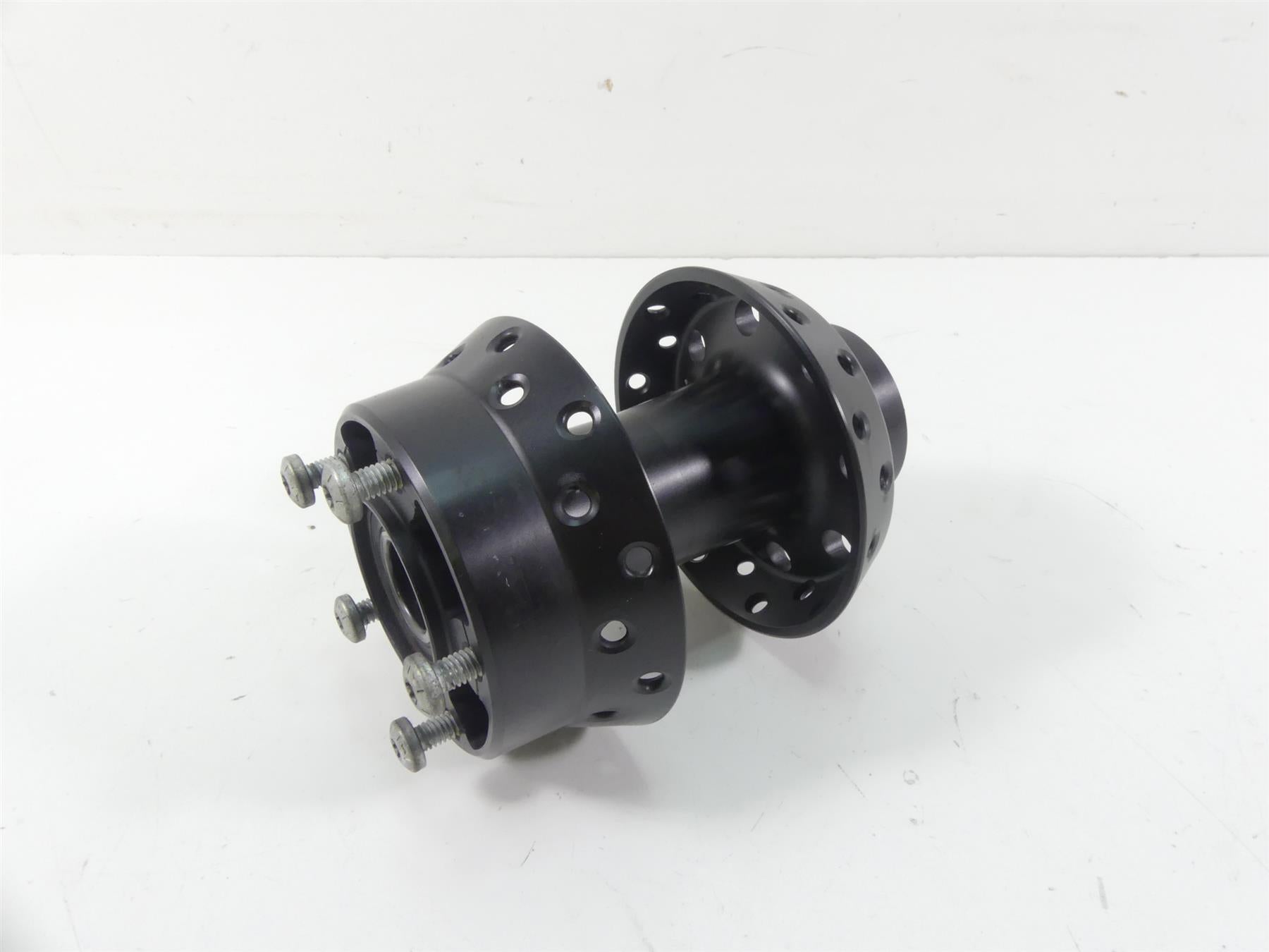 2015 Harley FLS Softail Slim Front Black Wheel Spoke Hub 55107-12 {{ shop.shopifyCountryName }} - Mototech271
