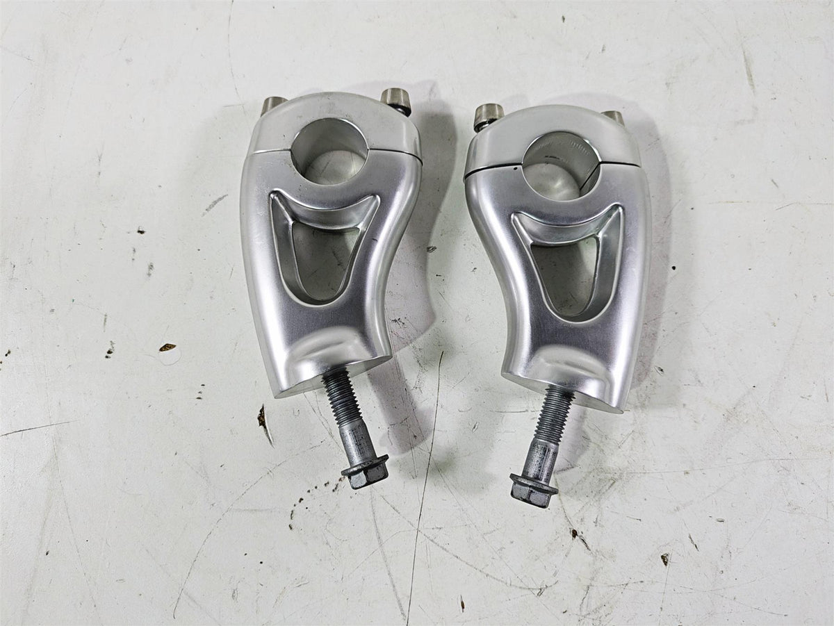 2014 Moto Guzzi California 1400 Touring Handlebar Holder Riser Set GU06500600 {{ shop.shopifyCountryName }} - Mototech271