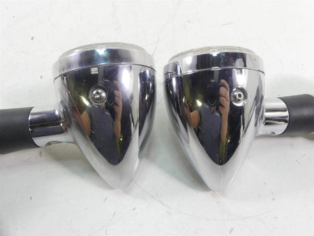 2005 Honda V-Twin VTX1800 S3 Front Blinker Turn Signal & Clamp Set 33450-MCV-N11 {{ shop.shopifyCountryName }} - Mototech271
