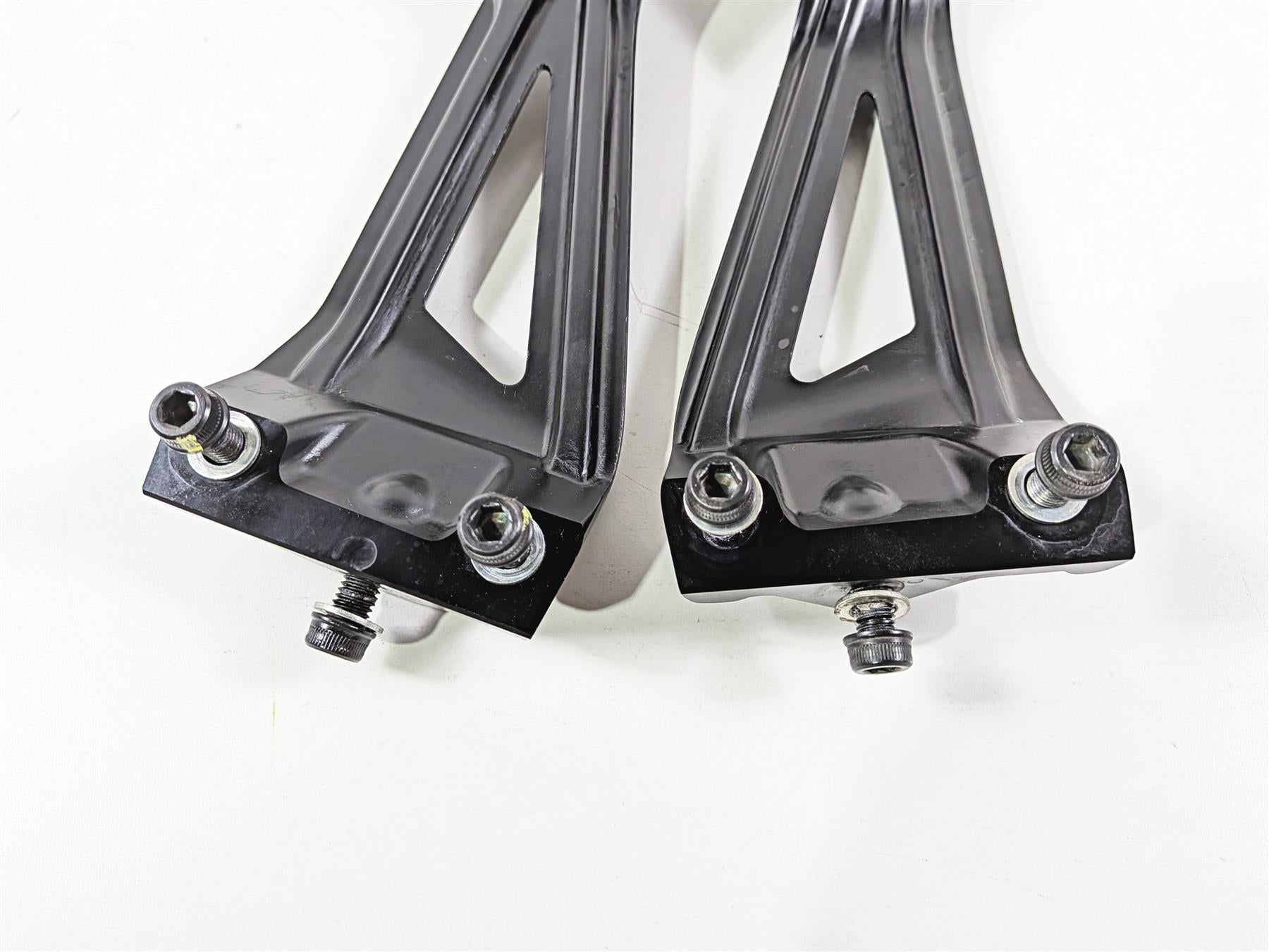 2011 Ducati Streetfighter 1098 S Rear Passenger Footpeg Set 82411561A 82411571A {{ shop.shopifyCountryName }} - Mototech271