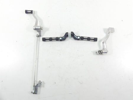 2012 Harley VRSCF Muscle Rod Front Footpeg Shifter Brake Pedal Set 54046-12 {{ shop.shopifyCountryName }} - Mototech271