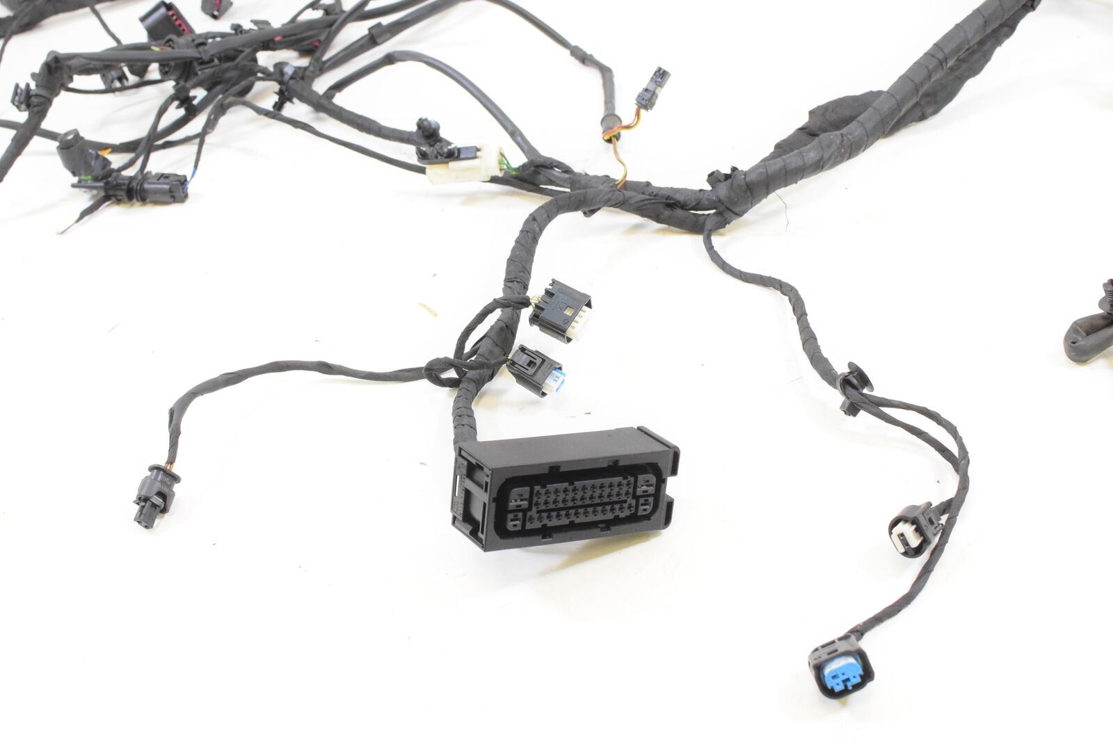 2014 BMW K1600 GTL K48 Main & Engine Wiring Harness Esa / Alarm 61118528413 {{ shop.shopifyCountryName }} - Mototech271