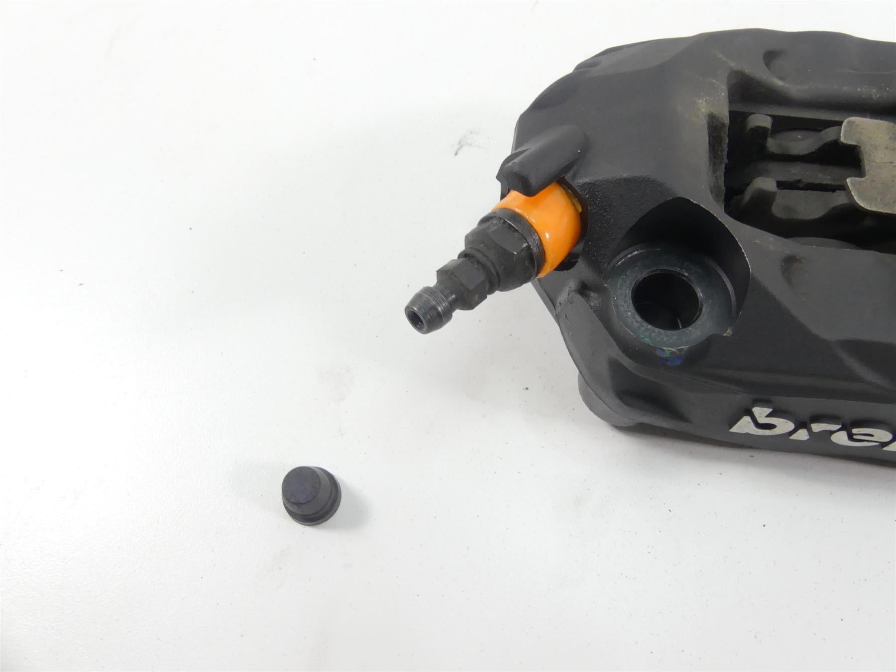 2019 BMW R1250GS K50 Front Brembo Brake Caliper Set 34118405107 34118405108 {{ shop.shopifyCountryName }} - Mototech271