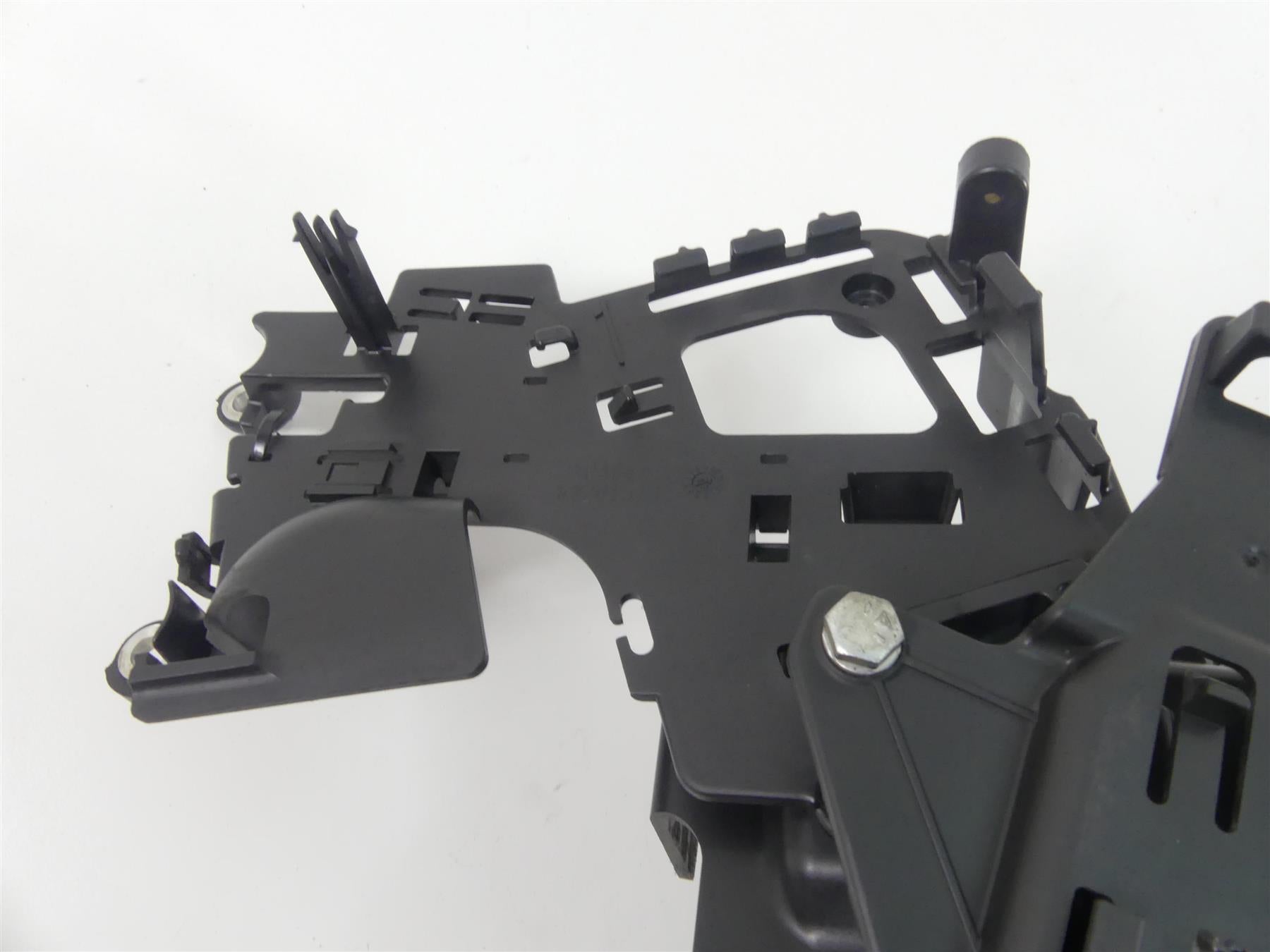 2018 Harley FXBRS Softail Breakout All Electrical Carrier Mount Holder Set 69201632 {{ shop.shopifyCountryName }} - Mototech271