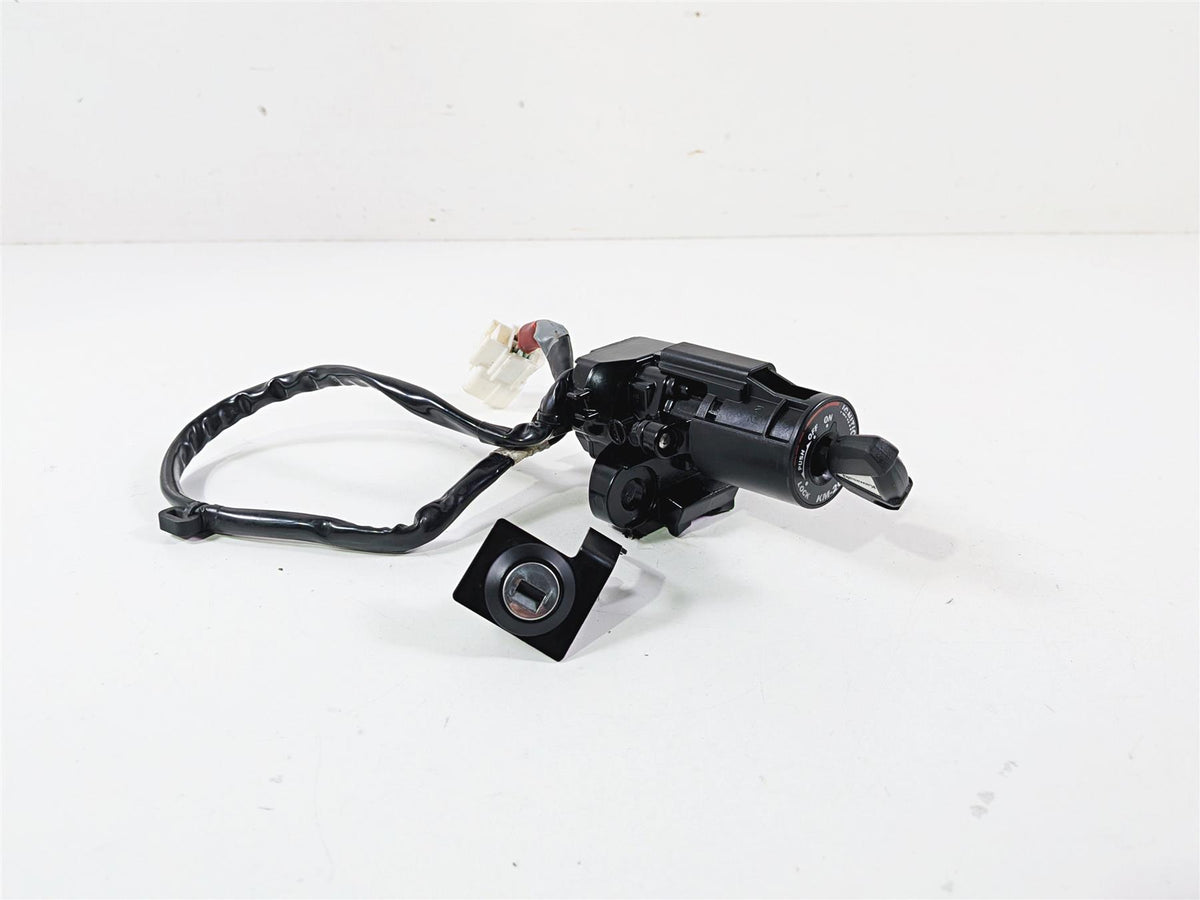 2022 Kawasaki ZX10R ZX1000 Ninja Ignition Switch Key Seat Lock Set 27048-5261 {{ shop.shopifyCountryName }} - Mototech271