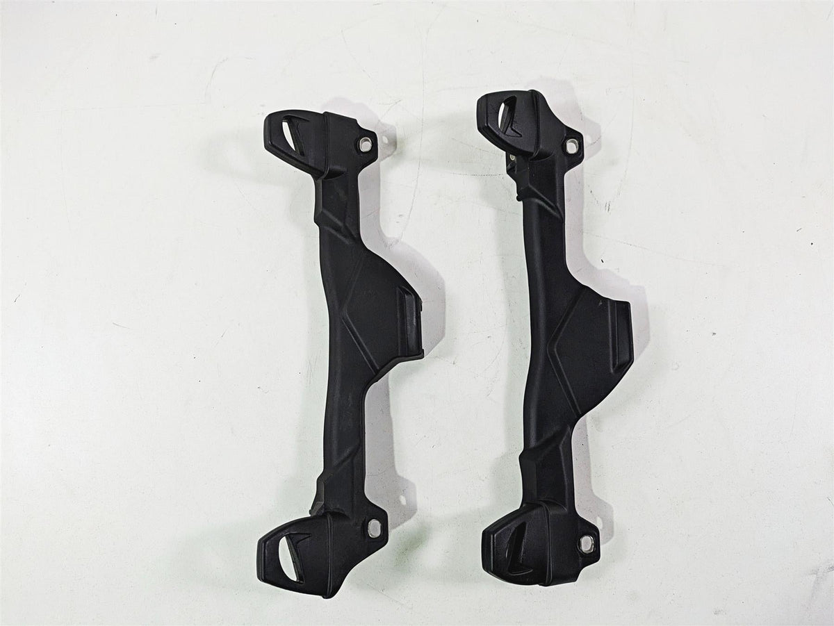 2010 BMW R1200RT K26 Saddlebag Holder Bracket Mount Set 46547699903 46547699904 {{ shop.shopifyCountryName }} - Mototech271