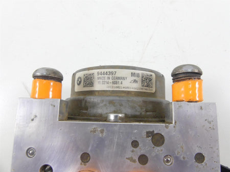 2019 BMW R1250GS K50 Abs Brake Pump Unit Module 34519898518 34519444398 {{ shop.shopifyCountryName }} - Mototech271