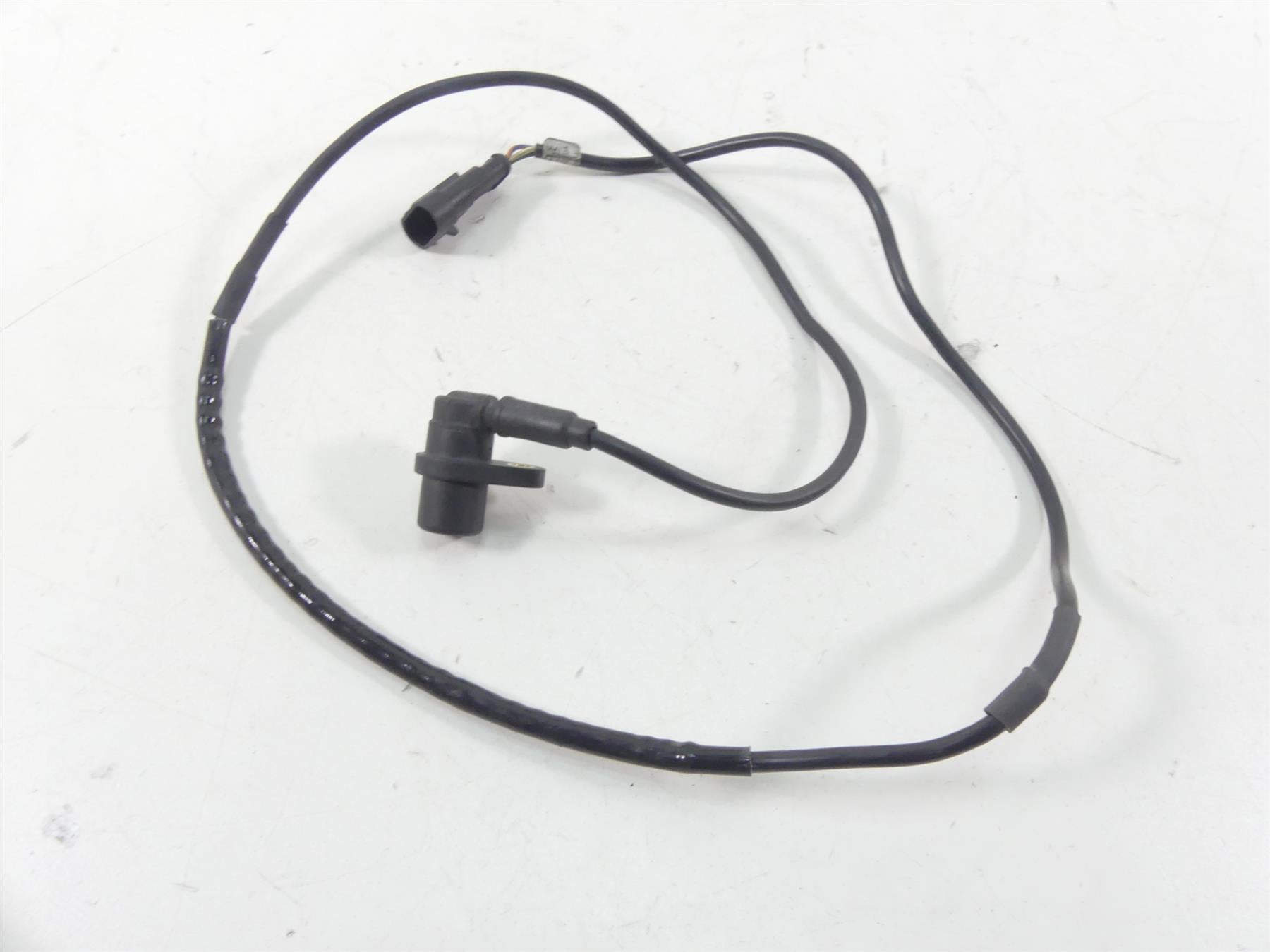 2006 Ducati Multistrada 1000S Rear Wheel Speed Sensor 55210432A {{ shop.shopifyCountryName }} - Mototech271