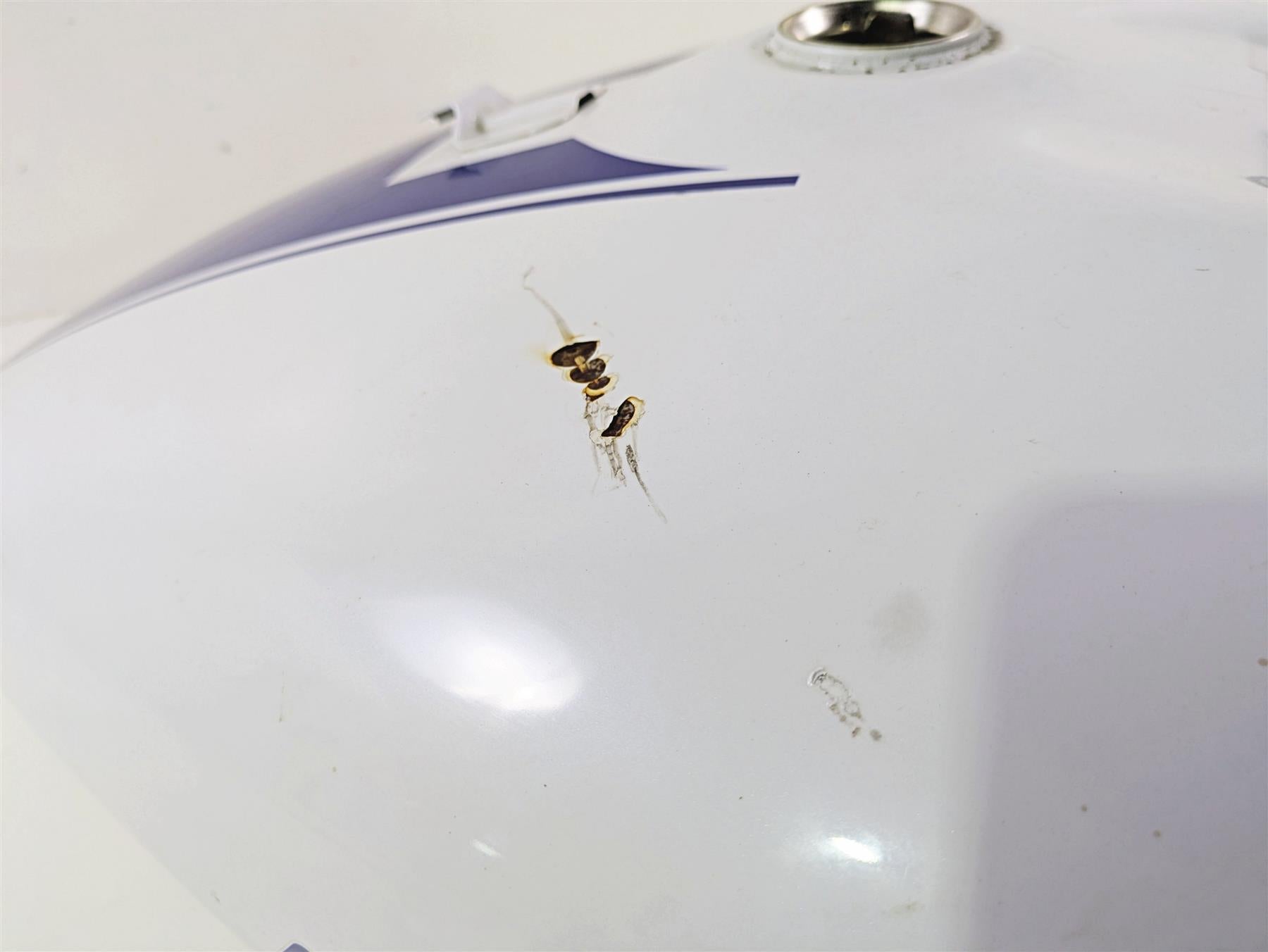 2019 Suzuki M109R VZR1800 Boulevard Fuel Gas Petrol Tank -Read 49100-48G80 {{ shop.shopifyCountryName }} - Mototech271