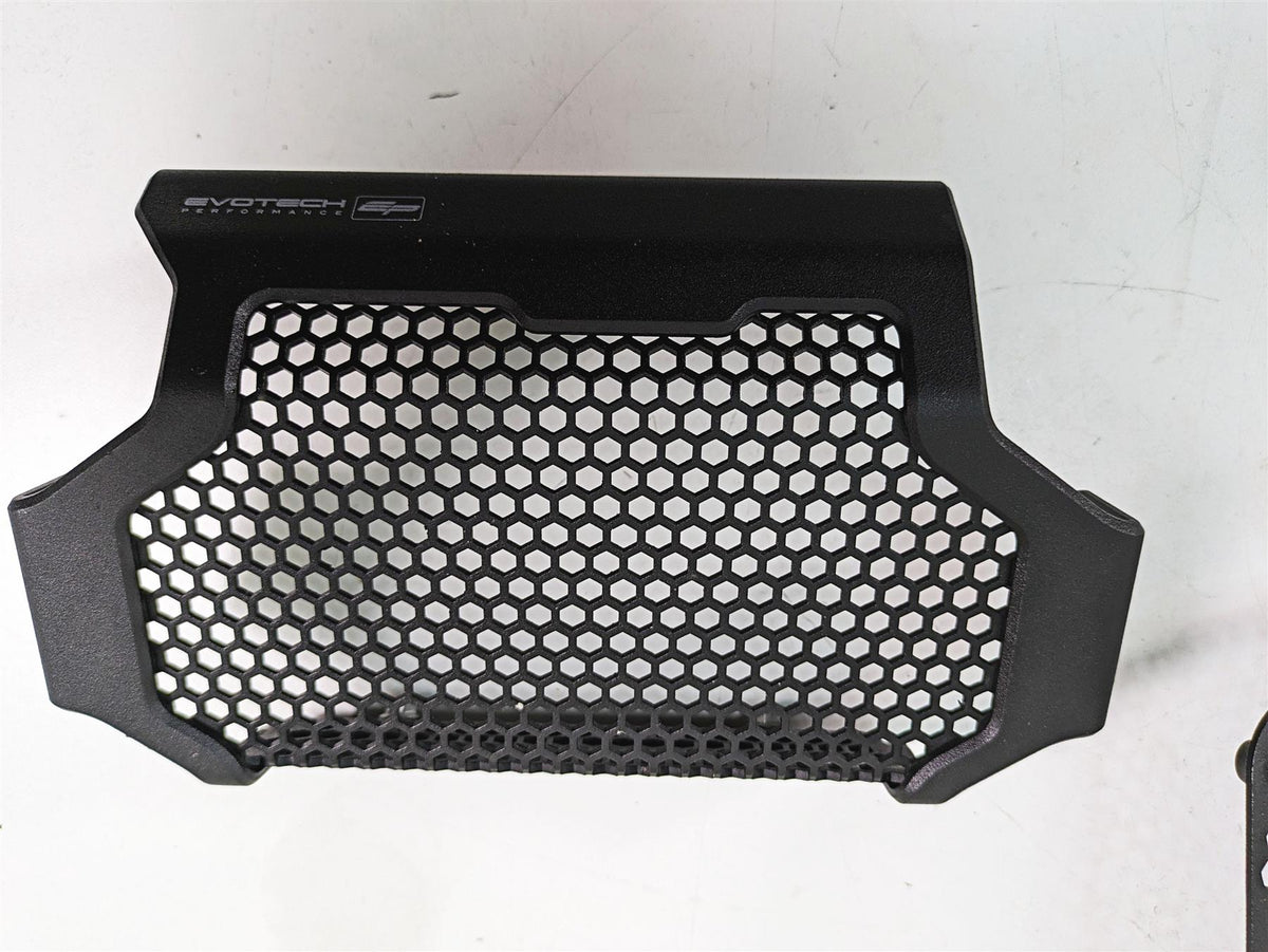 2020 Ducati Hypermotard 950 SP Evotech Radiator Cooler Cylinder Cover Set 74380 {{ shop.shopifyCountryName }} - Mototech271