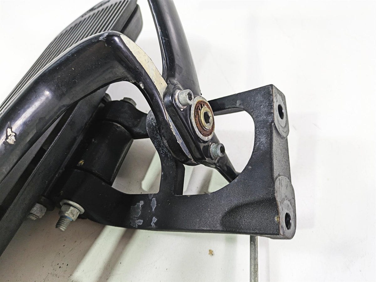 2018 Indian Chieftain Dark Horse Front Left Floor Board &Shifter 5138351 5138405 {{ shop.shopifyCountryName }} - Mototech271