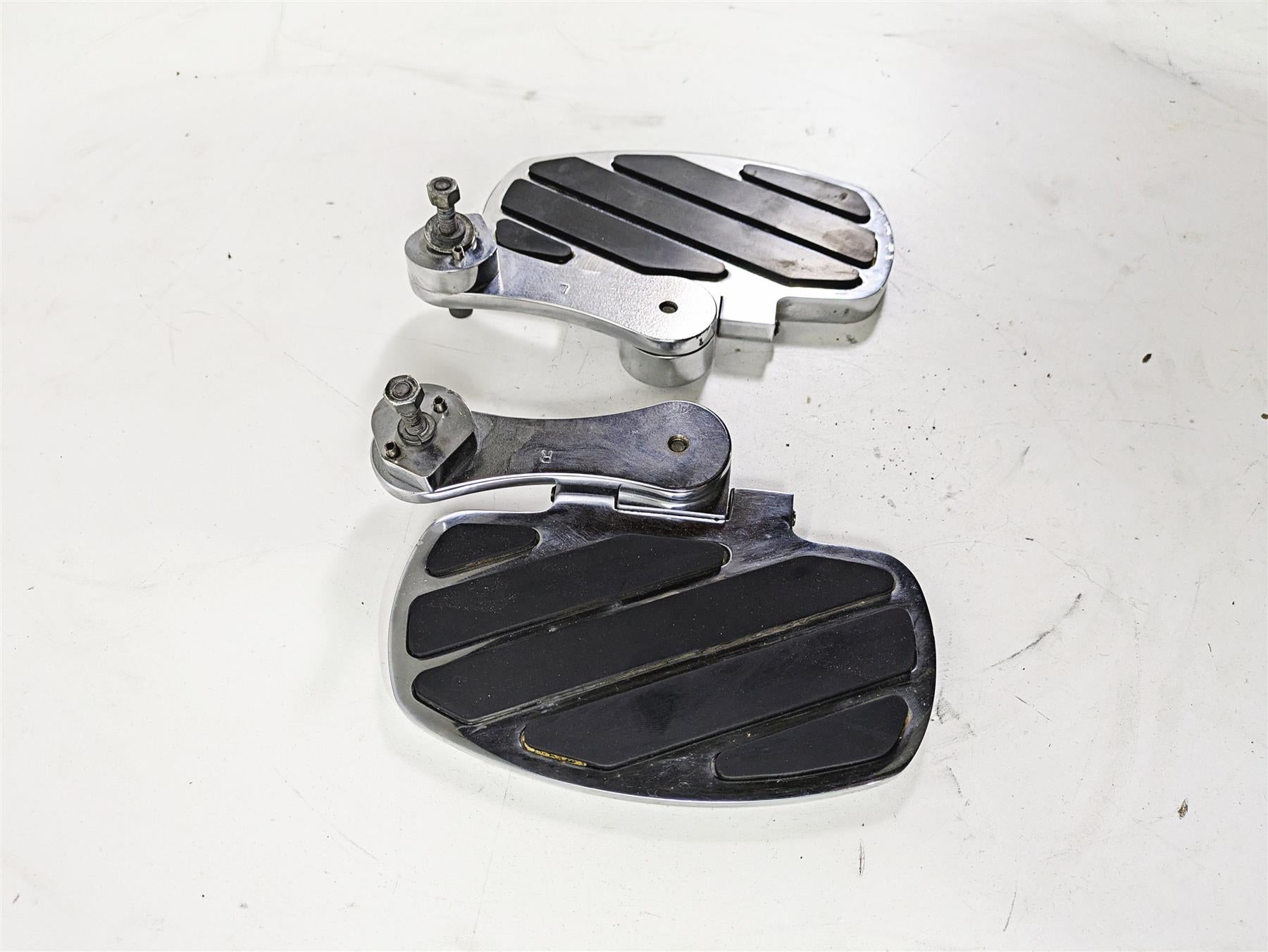 2006 Triumph Rocket 3 Pillion Rivco Passenger Floorboards & Extensions TR3005 {{ shop.shopifyCountryName }} - Mototech271
