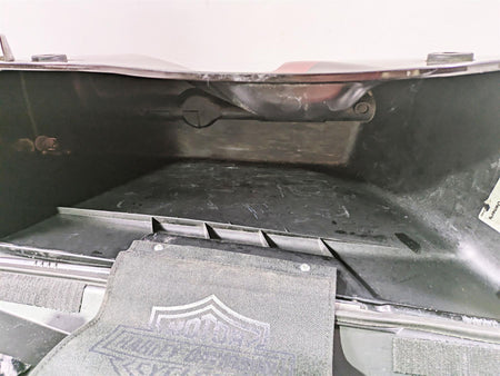 2010 Harley Touring FLHTK Electra Glide Right Saddlebag Saddle Bag 90752-93 {{ shop.shopifyCountryName }} - Mototech271