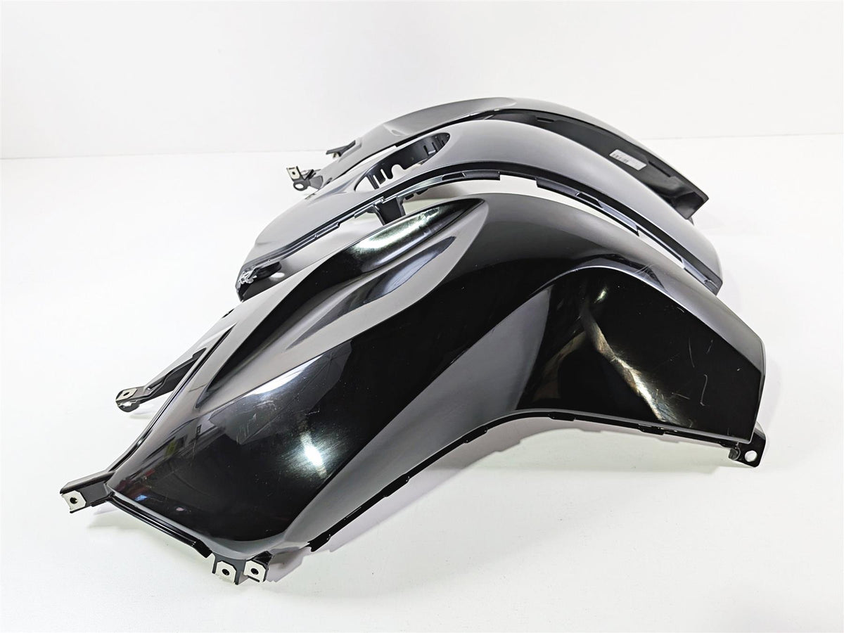 2023 BMW R1250RT RTP K52 Black Tank Upper & Side Cover Fairing Set 46638533558 {{ shop.shopifyCountryName }} - Mototech271