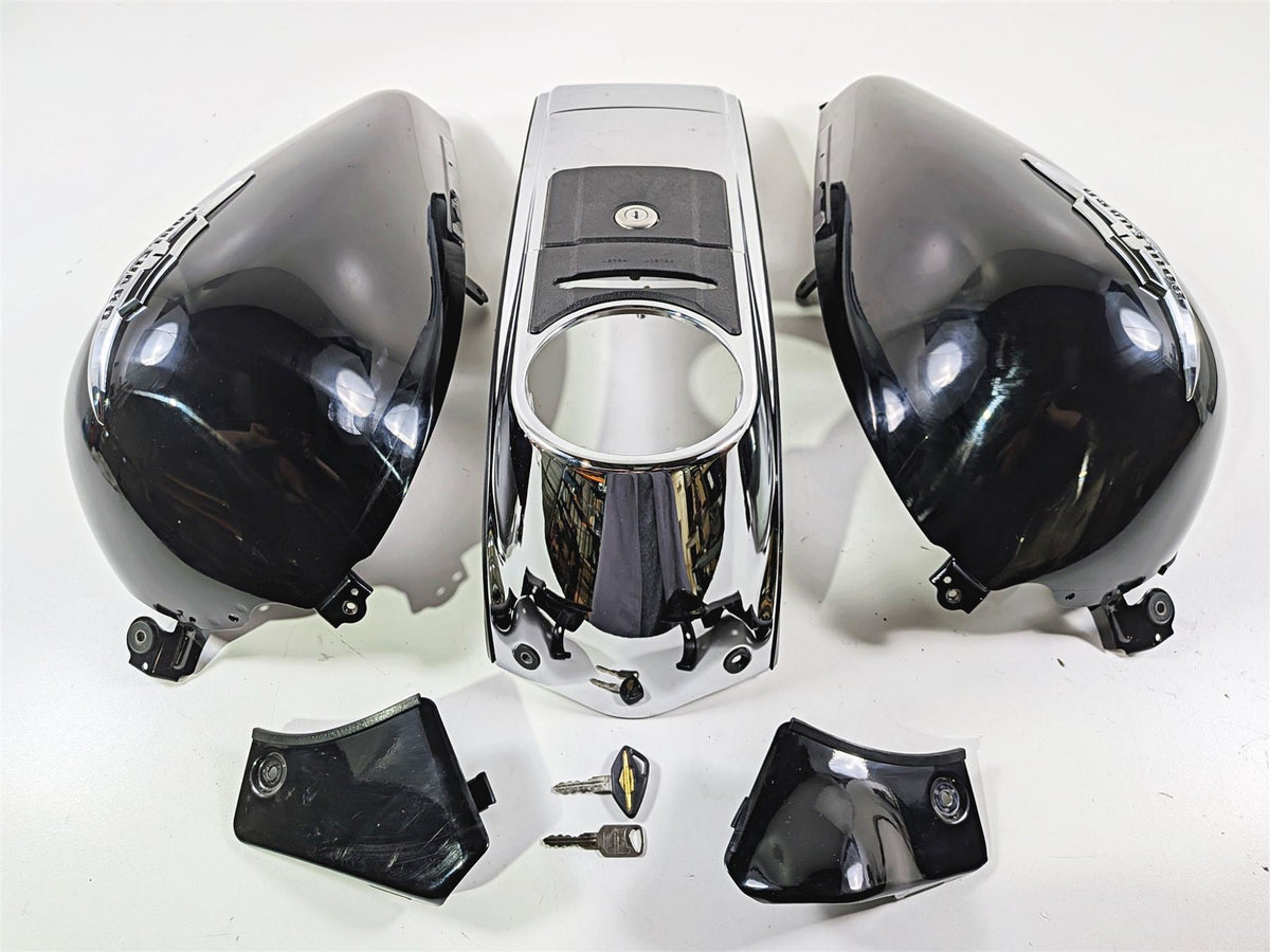 2006 Suzuki C90 VL1500T Boulevard Tank & Center Cover Fairing Set 47800-10F60 {{ shop.shopifyCountryName }} - Mototech271