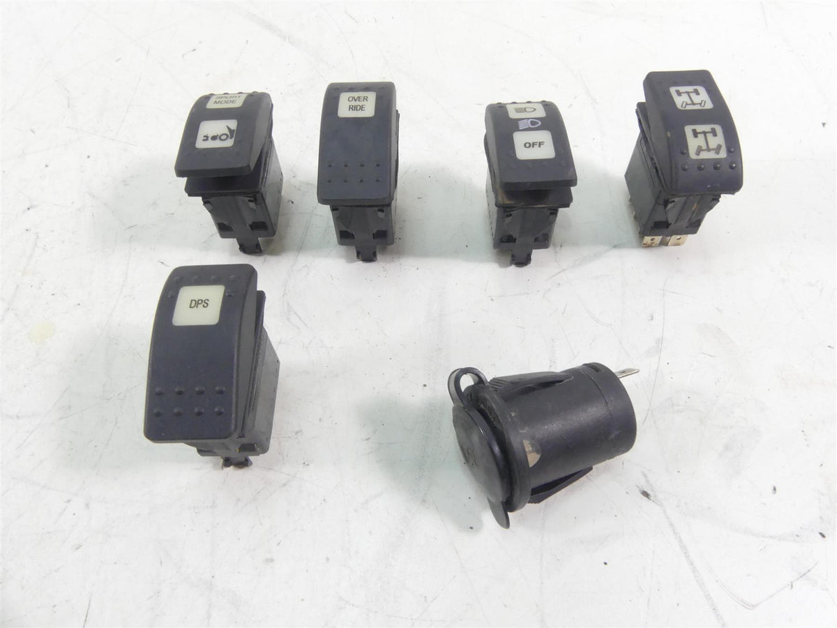 2017 Can Am Maverick X3 XDS Turbo R DPS Awd Light Mode Switch Set 710004492 {{ shop.shopifyCountryName }} - Mototech271