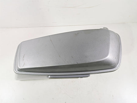 2010 Harley Touring FLHX Street Glide Right Saddlebag Saddle Bag READ 90752-93 {{ shop.shopifyCountryName }} - Mototech271