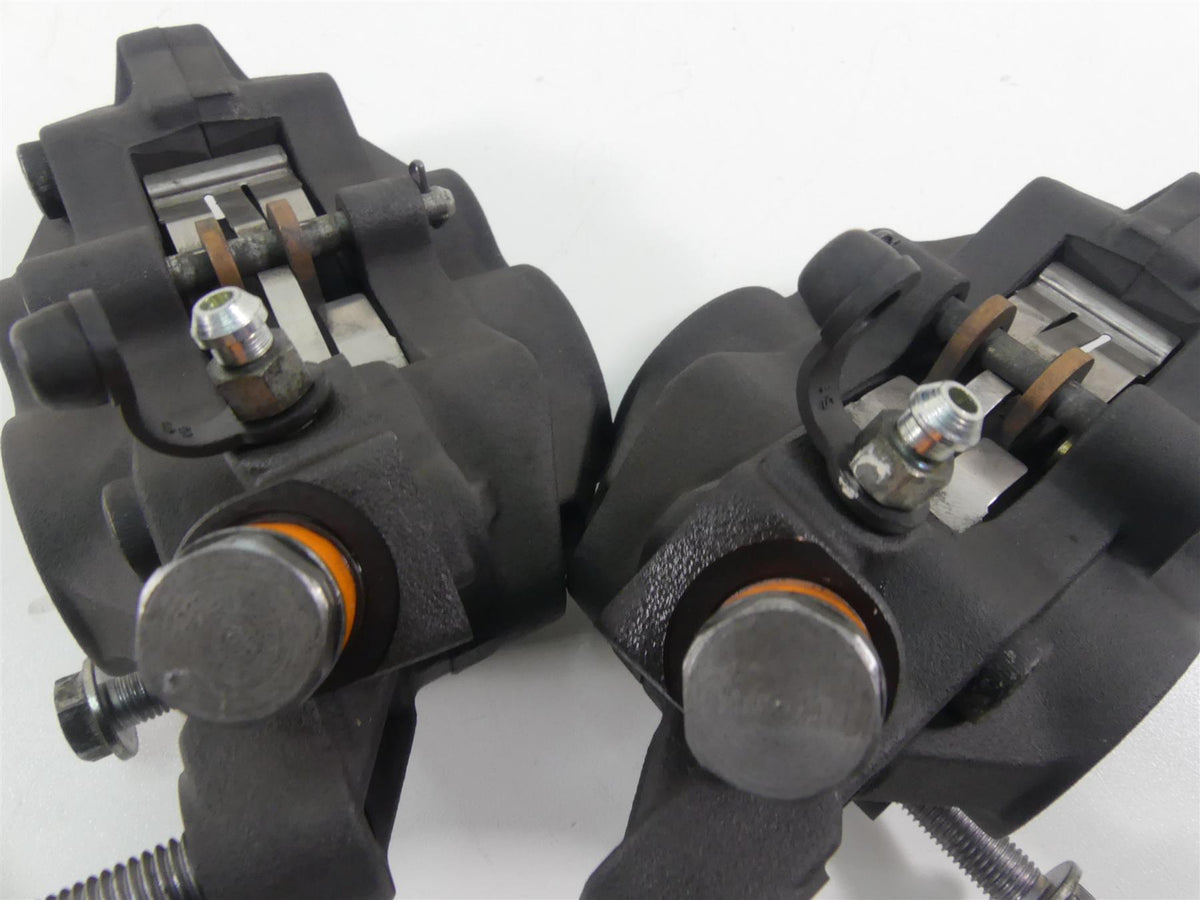 2013 Triumph Rocket 3 Touring Front Brake Caliper Set T2020837 T2020388 {{ shop.shopifyCountryName }} - Mototech271