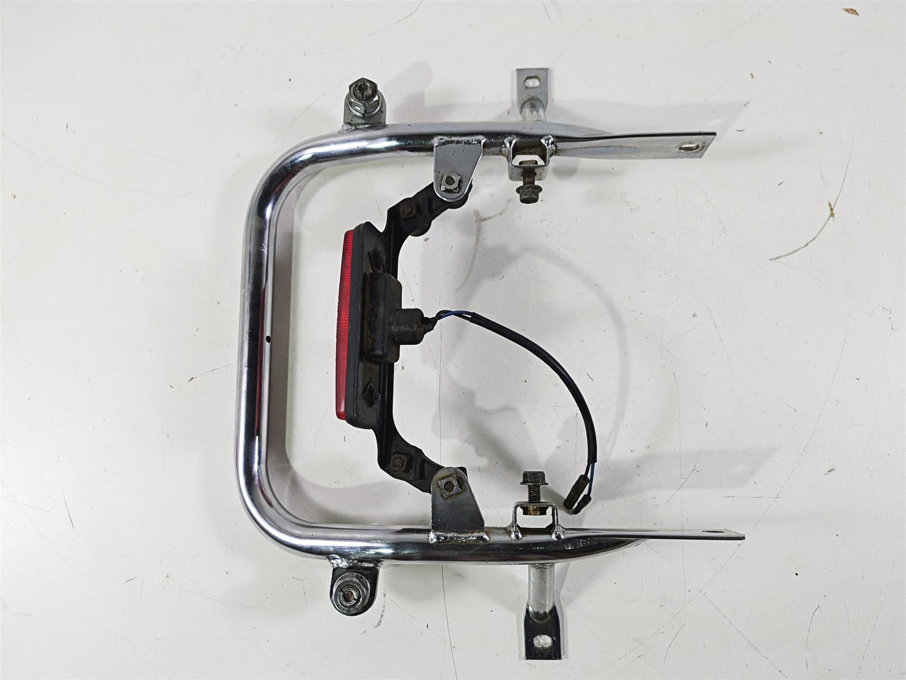 2001 Yamaha Banshee YFZ350 Rear Chrome Rail & Taillight Set 3GG-2845R-00-00 {{ shop.shopifyCountryName }} - Mototech271