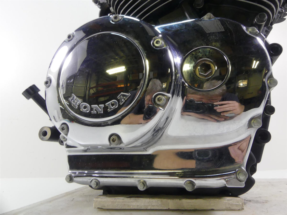 2003 Honda VT1100 C2 Shadow Sabre Running Engine Motor 4K - Video 11100-MBC-000 {{ shop.shopifyCountryName }} - Mototech271