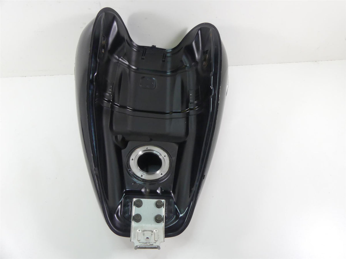 2007 Suzuki M109R VZR1800 Boulevard Fuel Gas Petrol Tank -Dent 44100-48G00 {{ shop.shopifyCountryName }} - Mototech271