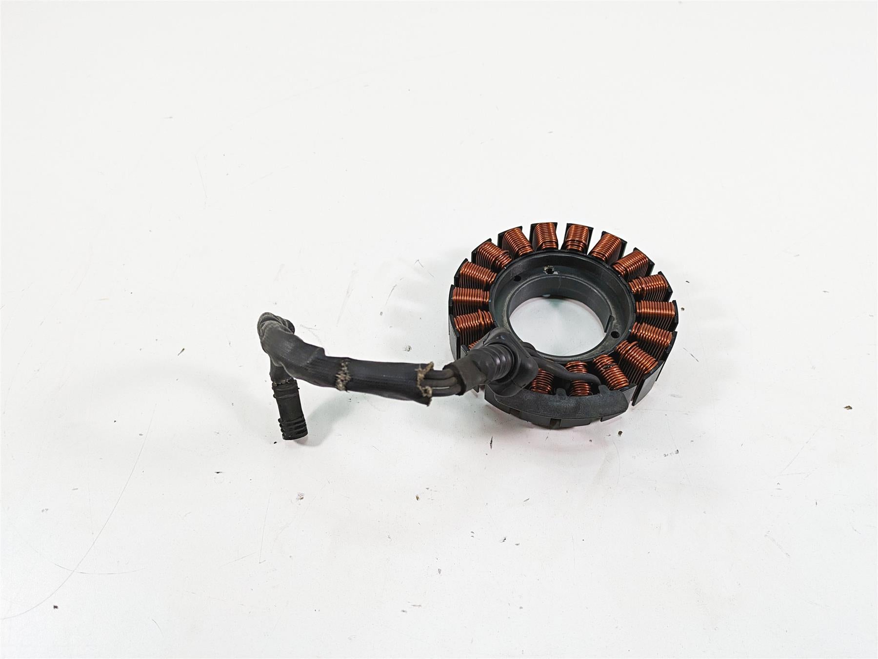 2018 Harley Touring FLHXSE CVO Street Glide Stator Alternator Generator 29900042 {{ shop.shopifyCountryName }} - Mototech271