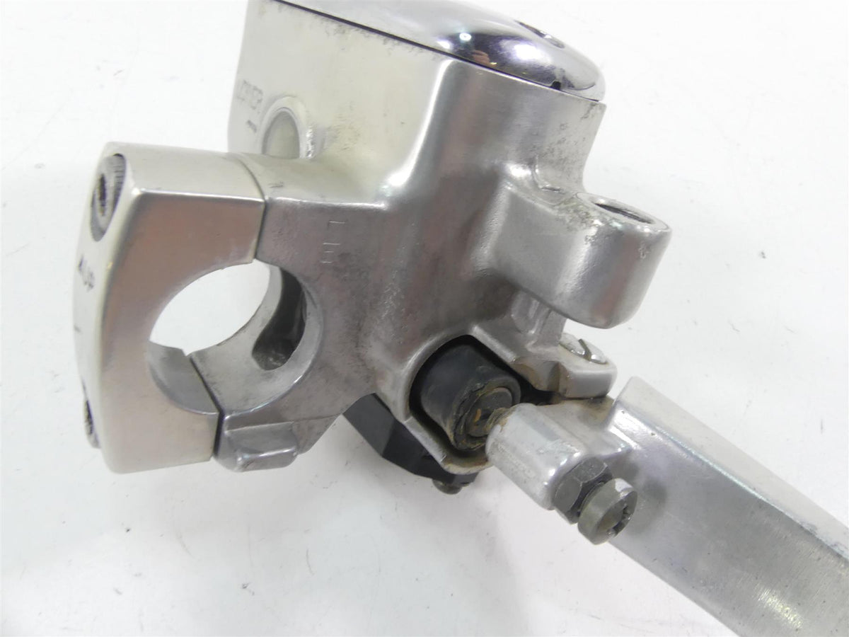 2001 Yamaha XV1600 Road Star Front Brake Master Cylinder 5/8" 4NK-25870-00-00 {{ shop.shopifyCountryName }} - Mototech271